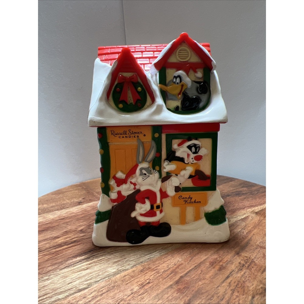 Russell Stover Warner Brothers Candy Kitchen 1997 Christmas Looney Tunes Bank